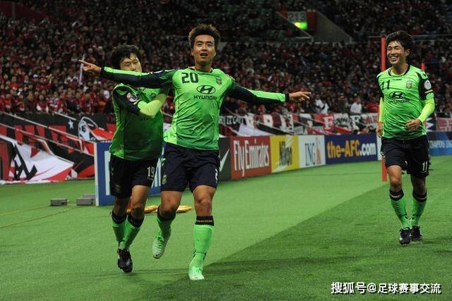 欧冠鏖战：巴黎逆转巴萨，连胜势头延续